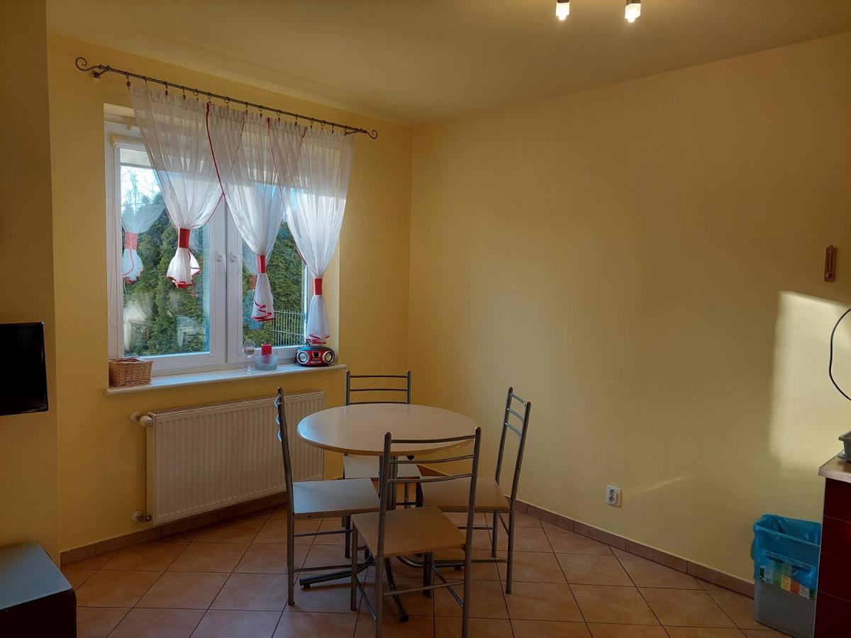 Apartament Z Ogrodkiem Kolobrzeg Bagian luar foto